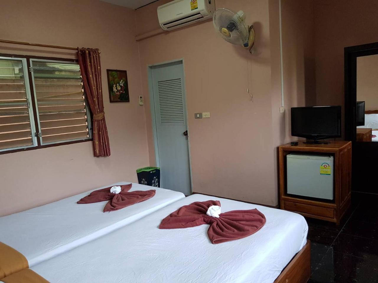 Noble Night Guesthouse Καντσαναμπούρι Εξωτερικό φωτογραφία