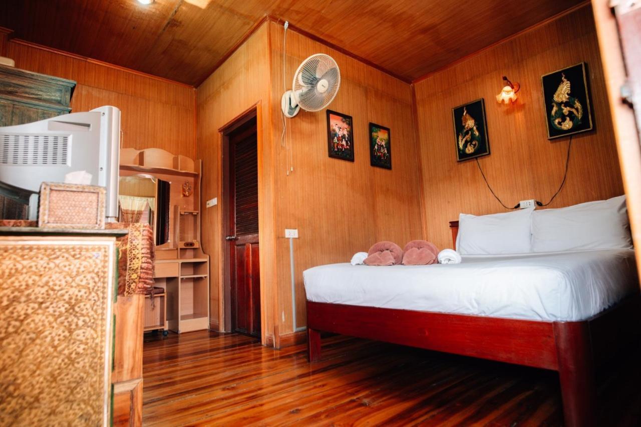 Noble Night Guesthouse Καντσαναμπούρι Εξωτερικό φωτογραφία